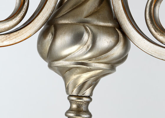 Estilo retro italiano de la lámpara grande ligera decorativa del hierro labrado 9 con el metal y el vidrio