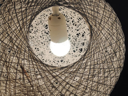 La suspensión moderna del bastón de la hierba enciende los accesorios de iluminación pendientes para el mercado estupendo