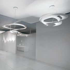 Colgante blanco del techo del paño de Apple de la decoración interior para el banquete Pasillo