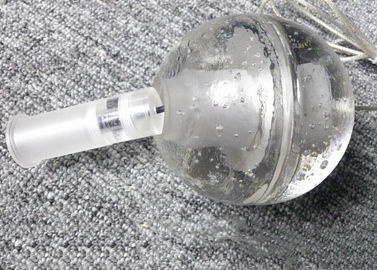 La lámpara cristalina transparente enciende la iluminación pendiente llevada de la bola de cristal