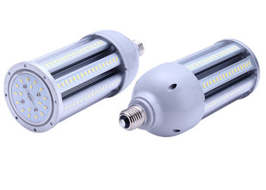 Bulbo exterior del maíz de 45W 277V 360 LED con 2700K - 6500K para el top del poste de la calle