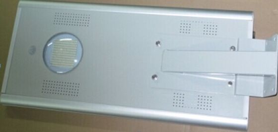 Altas luces de calle solares todas juntas al aire libre puras del blanco IP66 LED del lumen 50W
