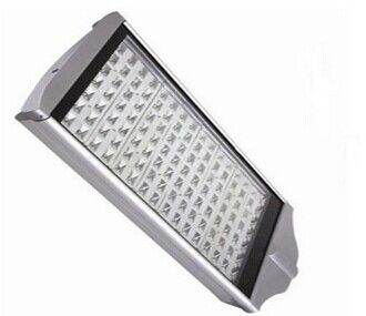 142 W 13500lm calientan los accesorios blancos IP65 del alumbrado público del LED para el área del deporte